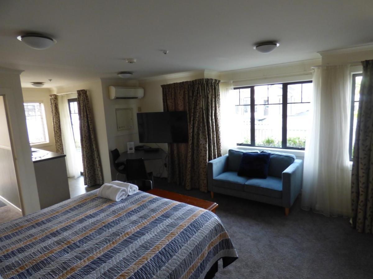 Sahara Deluxe Studios Dunedin Bagian luar foto