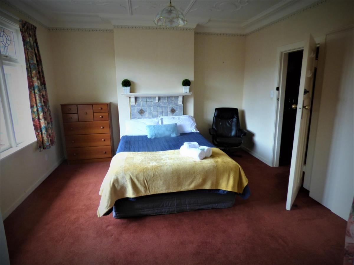 Sahara Deluxe Studios Dunedin Bagian luar foto
